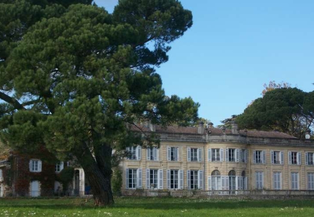 © Château Le Taillan