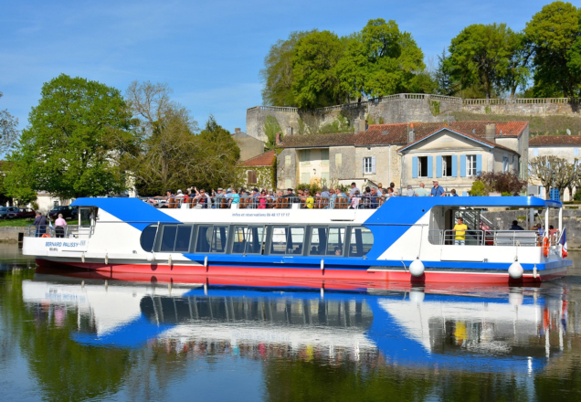 EURL Les croisières charentaises "Bateau Bernard Palissy III"