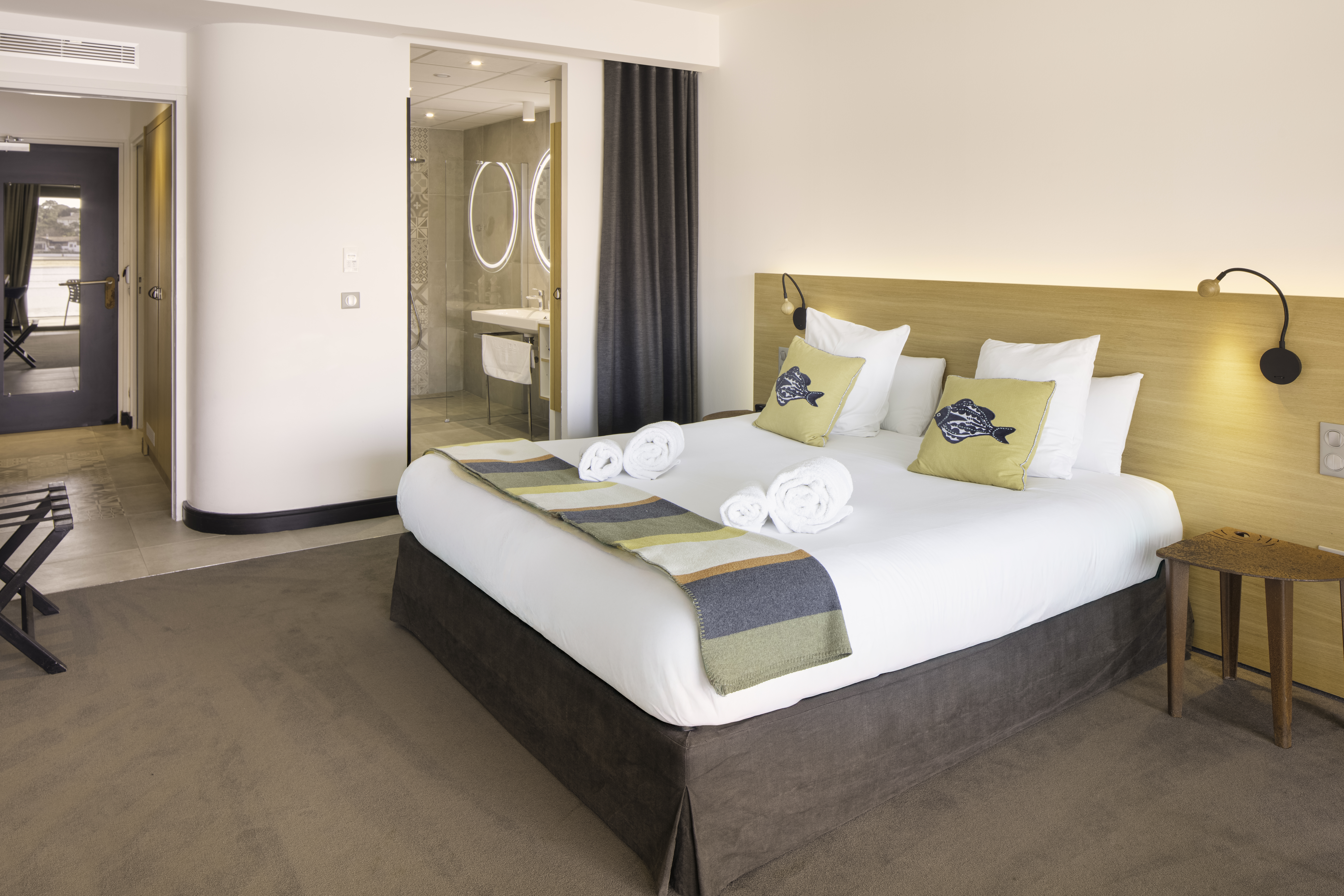 Tout droits reserves